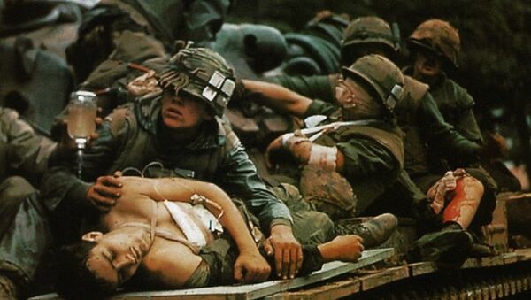 Hình ảnh đẫm máu của binh lính Mỹ - Sputnik Việt Nam