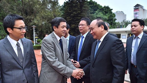 Thủ tướng trong một lần gặp gỡ các nhà khoa học - Sputnik Việt Nam