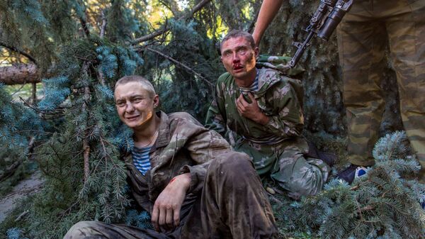Donbass. Quân nhân Ukraina bị dân quân bắt trong cuộc chiến tại thị trấn Shahtorsk. - Sputnik Việt Nam