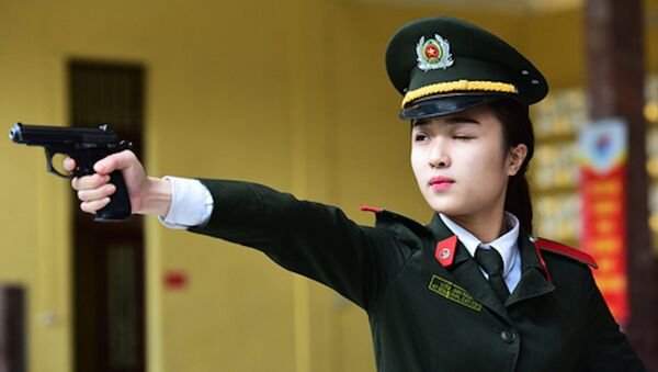 Học viện An ninh nhân dân lấy 30,5 điểm chuẩn ngành Ngôn ngữ Anh với thí sinh nữ. - Sputnik Việt Nam