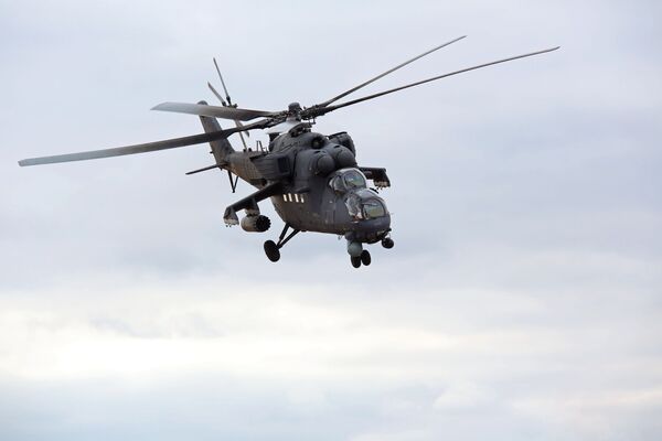 Trực thăng tấn công Mi-35, tập trận Nga-Ấn Độ Indra-2014 - Sputnik Việt Nam