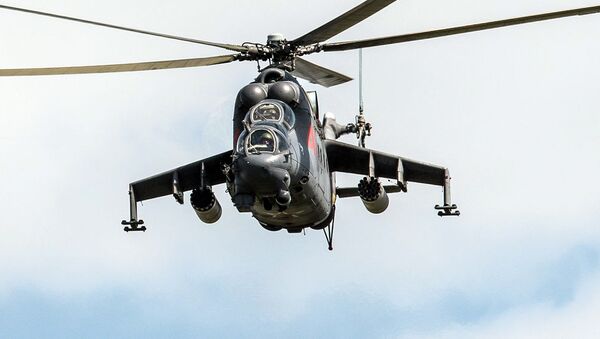 Trực thăng tấn công Mi-24 (Cá sấu) tập trận chiến thuật. - Sputnik Việt Nam