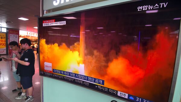 Tin tức Bắc Triều Tiên phóng tên lửa đạn đạo trong nhà ga Seoul - Sputnik Việt Nam