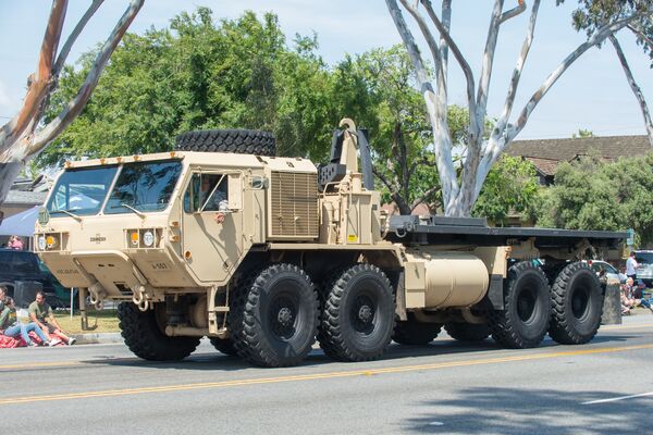 Oshkosh M1120 HEMTT load-handling system Oshkosh M1120 HEMTT load-handling system - Sputnik Việt Nam