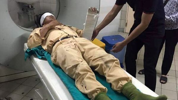 Trung úy Nguyễn Mạnh Tuấn được kiểm tra sức khỏe sau vụ va chạm - Sputnik Việt Nam