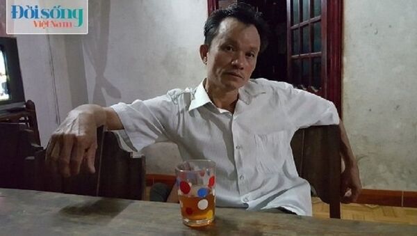 Ông Nguyễn Văn Hòa, nạn nhân duy nhất còn sống sót sau vụ án 18 phu vàng bị sát hại dã man - Sputnik Việt Nam