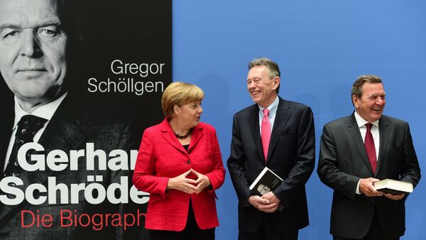 Angela Merkel, Gregor Schoellgen und Gerhard Schroeder - Sputnik Việt Nam