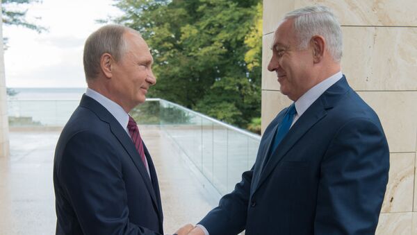Cuộc gặp giữa Netanyahu và Putin đã diễn ra tại Sochi ngày 23 tháng 8. - Sputnik Việt Nam