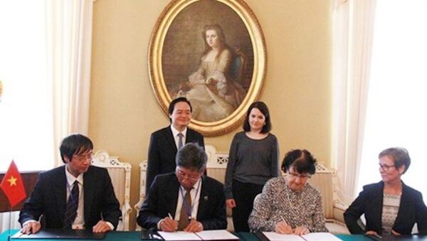Việt Nam và Phần Lan ký kết hợp tác giáo dục với nhiều nội dung - Sputnik Việt Nam