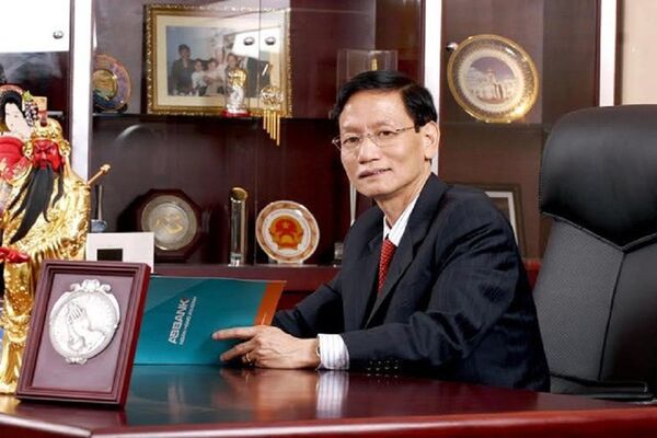 Chủ tịch Tập đoàn Geleximco Vũ Văn Tiền hiện là Chủ tịch HĐQT Ngân hàng TMCP An Bình (ABBank) và nhiều công ty con của cả hai pháp nhân này. Chủ tịch Tập đoàn Geleximco Vũ Văn Tiền hiện là Chủ tịch HĐQT Ngân hàng TMCP An Bình (ABBank) và nhiều công ty con của cả hai pháp nhân này. - Sputnik Việt Nam