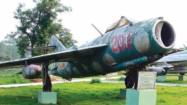 Chiếc máy bay MiG-17 do phi công Ngô Đức Mai điều khiển đã bắn hạ Noóc-man Ga-đi-xơ, nay được trưng bày tại Bảo tàng Phòng không-Không quân - Sputnik Việt Nam