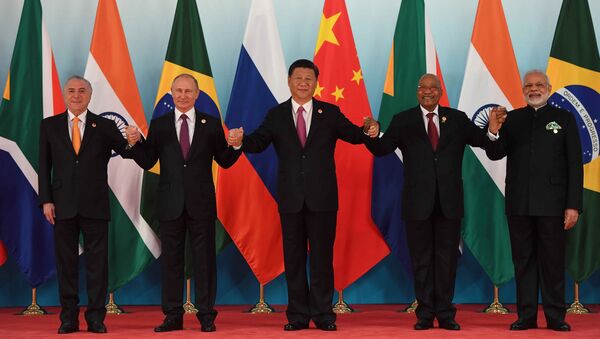 Các nhà lãnh đạo BRICS tại Hội nghị thượng đỉnh lần thứ 9 của nhóm BRICS - Sputnik Việt Nam