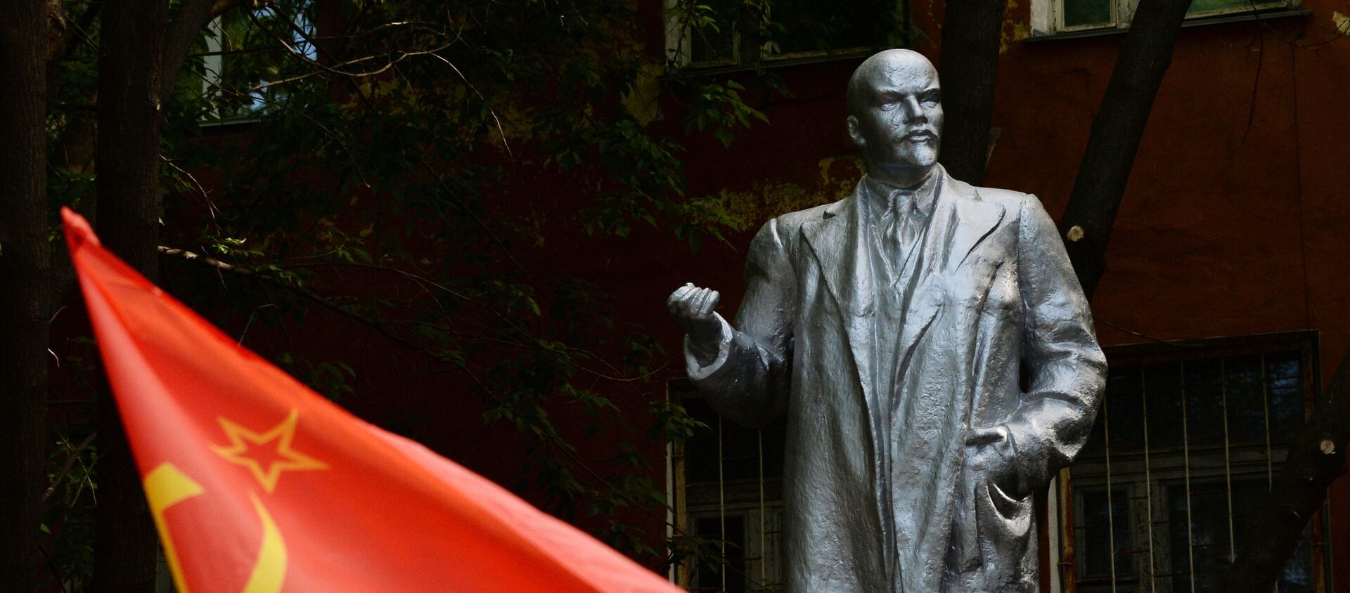 Tượng đài Lenin tại thành phố Vladivostok - Sputnik Việt Nam, 1920, 17.07.2020