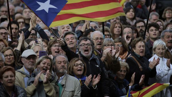 Сторонники независимости Каталонии в Барселоне - Sputnik Việt Nam