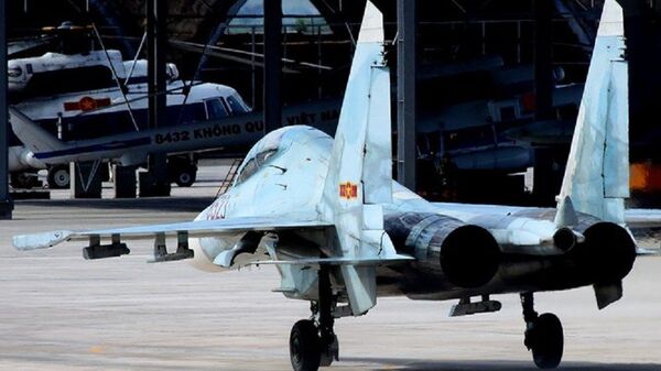 Tiêm kích Su-27 của Việt Nam - Sputnik Việt Nam