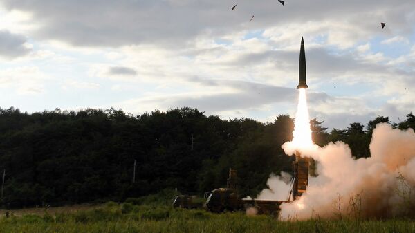 Cuộc phóng tên lửa đạn đạo Hyunmoo-2 ở Hàn Quốc - Sputnik Việt Nam