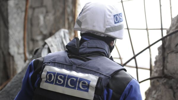 Nhân viên OSCE tại Ukraina - Sputnik Việt Nam