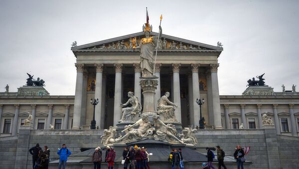 Tòa nhà lịch sử của Quốc hội Áo ở trung tâm Vienna - Sputnik Việt Nam