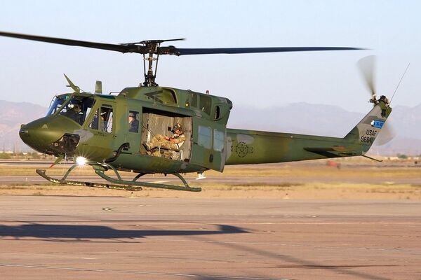 Trực thăng đa dụng hạng nhẹ UH-1N Twin Huey của Lục quân Mỹ Trực thăng đa dụng hạng nhẹ UH-1N Twin Huey của Lục quân Mỹ - Sputnik Việt Nam