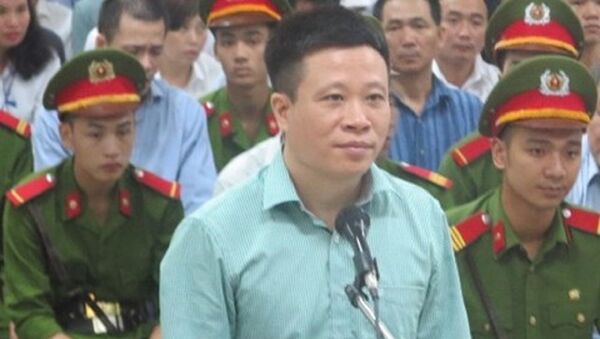 Cựu Chủ tịch Oceanbank - Hà Văn Thắm tự bào chữa trước tòa - Sputnik Việt Nam