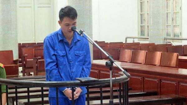 Bùi Văn Biên tại tòa - Sputnik Việt Nam