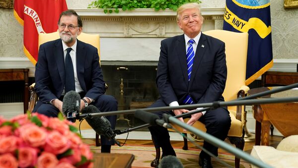 Tổng thống Mỹ Donald Trump hội đàm với Thủ tướng Tây Ban Nha Mariano Rajoy - Sputnik Việt Nam