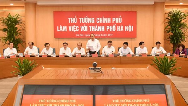 Thủ tướng Nguyễn Xuân Phúc cùng các Phó Thủ tướng làm việc với lãnh đạo chủ chốt của Hà Nội - Sputnik Việt Nam