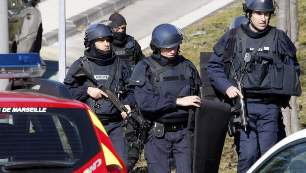 Police officers at  Marseille, southern France - Sputnik Việt Nam