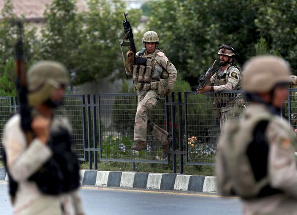 Lực lượng an ninh Afghanistan tuần tra trên đường phố sau vụ nổ ở Kabul - Sputnik Việt Nam