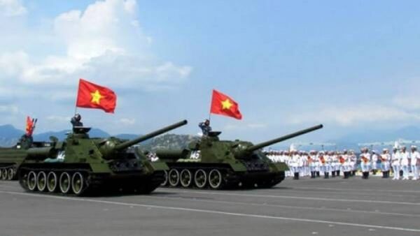 Su-100 là loại pháo tự hành - Sputnik Việt Nam