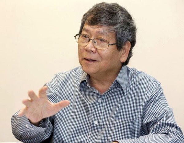 TS Vũ Ngọc Hoàng TS Vũ Ngọc Hoàng - Sputnik Việt Nam