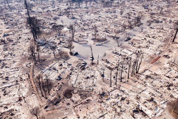 Hậu quả hỏa hoạn tại Santa Rosa, California, Hoa Kỳ - Sputnik Việt Nam