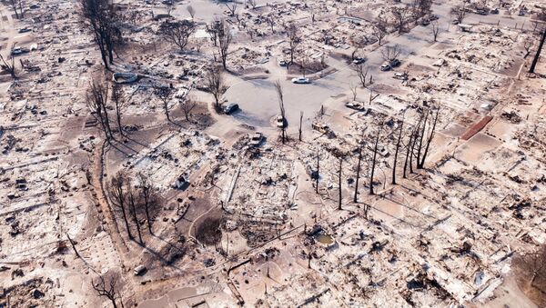 Hậu quả hỏa hoạn tại Santa Rosa, California, Hoa Kỳ - Sputnik Việt Nam