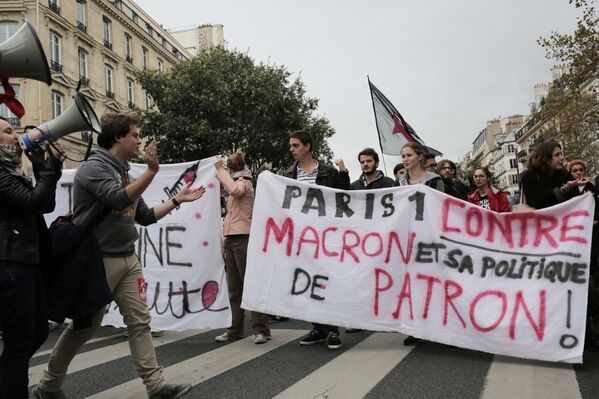 Người Pháp phản đối cải cách chế độ lao động, Paris. - Sputnik Việt Nam