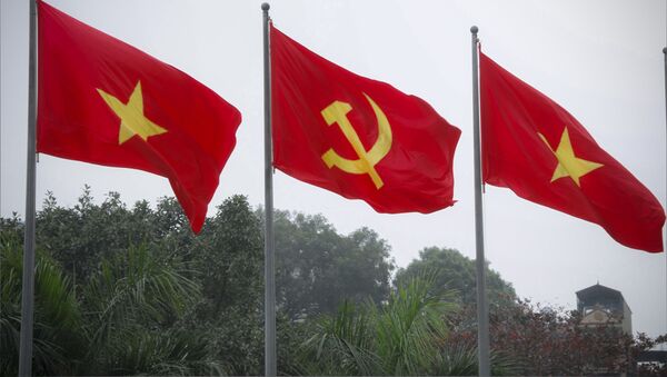 Cờ Việt Nam và Đảng Cộng sản - Sputnik Việt Nam