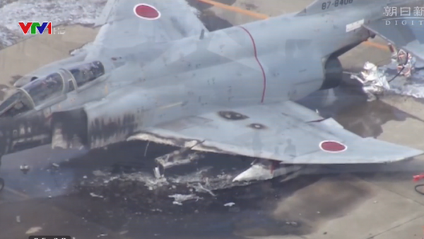 Máy bay chiến đấu của Nhật Bản bốc cháy - Sputnik Việt Nam