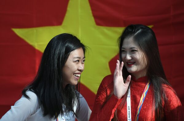 Đại biểu Việt Nam tham gia Festival Thanh niên và Sinh viên thế giới lần thứ XIX tại Sochi. - Sputnik Việt Nam