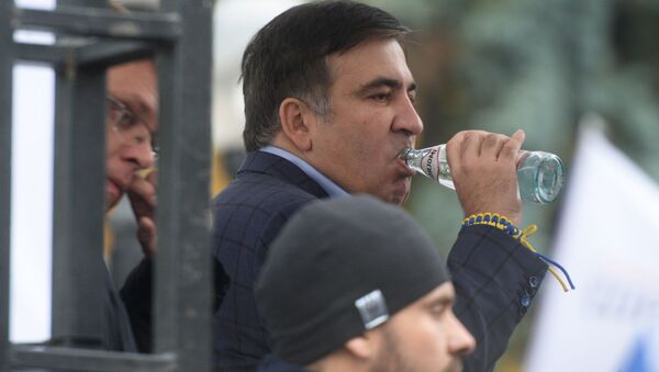 Экс-губернатор Одесской области Михаил Саакашвили на акции  с требованием реформ в Киеве - Sputnik Việt Nam