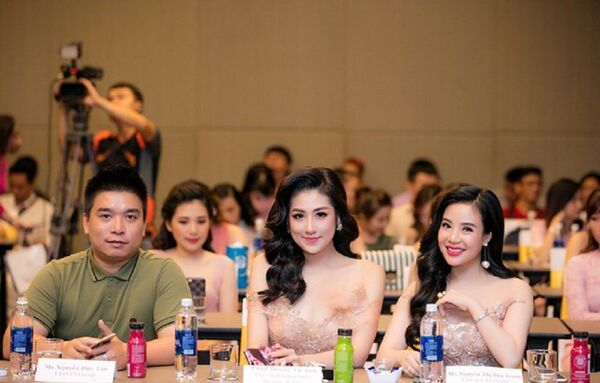 Đại sứ Thương hiệu nước uống đẹp da Beauty & Go, một sản phẩm của Tập đoàn TS Group do bà Nguyễn Thu Trang làm Chủ tịch HĐQT chính là Á hậu Dương Tú Anh Đại sứ Thương hiệu nước uống đẹp da Beauty & Go, một sản phẩm của Tập đoàn TS Group do bà Nguyễn Thu Trang làm Chủ tịch HĐQT chính là Á hậu Dương Tú Anh - Sputnik Việt Nam