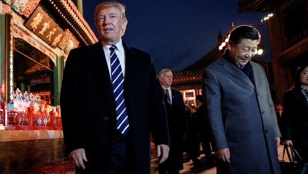 US President Donald Trump and China's President Xi Jinping leave after an opera performance at the Forbidden City in Beijing, China, November 8, 2017. - Sputnik Việt Nam