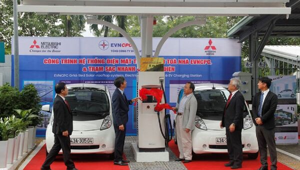 Trạm sạc điện nhanh cho ô tô điện đầu tiên tại VN được khánh thành tại Đà Nẵng - Sputnik Việt Nam