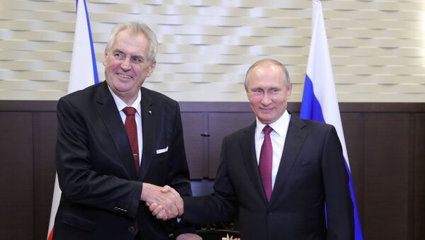 Tổng thống Cộng hòa Séc Miloš Zeman tại cuộc họp với Tổng thống Nga Vladimir Putin - Sputnik Việt Nam