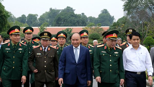 Thủ tướng Nguyễn Xuân Phúc làm việc với Ban Quản lý Lăng Chủ tịch Hồ Chí Minh - Sputnik Việt Nam