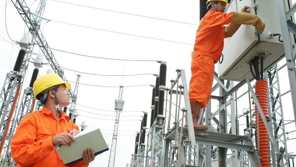 EVN cho biết lãi 2.600 tỷ đồng trong năm 2016 nhưng vẫn lỗ ở lĩnh vực sản xuất và kinh doanh điện. - Sputnik Việt Nam