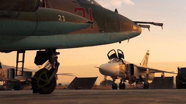 Máy bay VKS Nga tại một căn cứ không quân chính ở Hmeimim, Syria - Sputnik Việt Nam