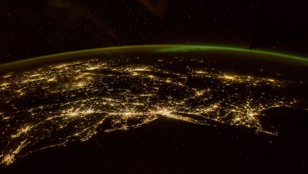 Một ảnh cực quang phương Bắc được chụp từ ISS - Sputnik Việt Nam