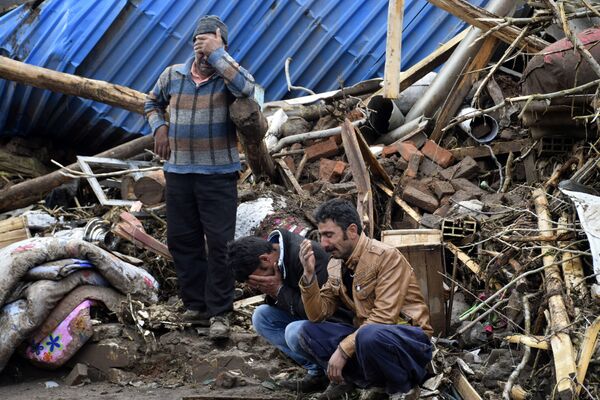 Tháng Tư. Vùng Tây Bắc Iran. Hậu quả của lũ lụt mạnh. - Sputnik Việt Nam