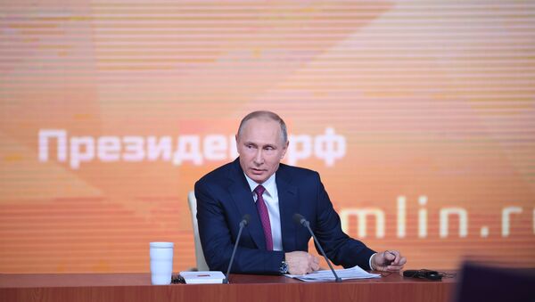 Ngày 14 tháng 12 năm 2017. Cuộc họp báo lớn thường niên của ông Vladimir Putin - Sputnik Việt Nam
