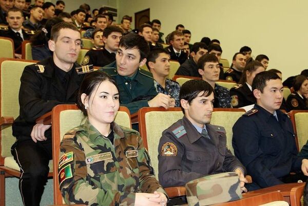 Gol Afruz Ebtekar Gol Afruz Ebtekar - Sputnik Việt Nam