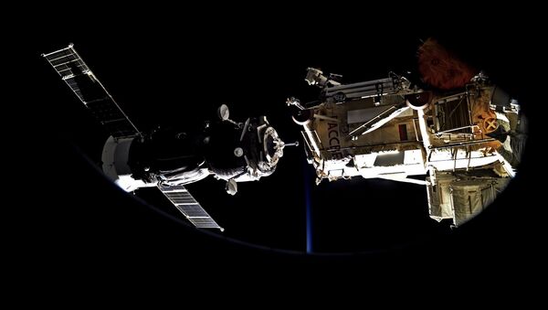 Tàu vũ trụ Soyuz lên trạm ISS - Sputnik Việt Nam